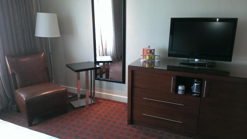 Great Cedar Hotel At Foxwoods レッドヤード・センター 部屋 写真